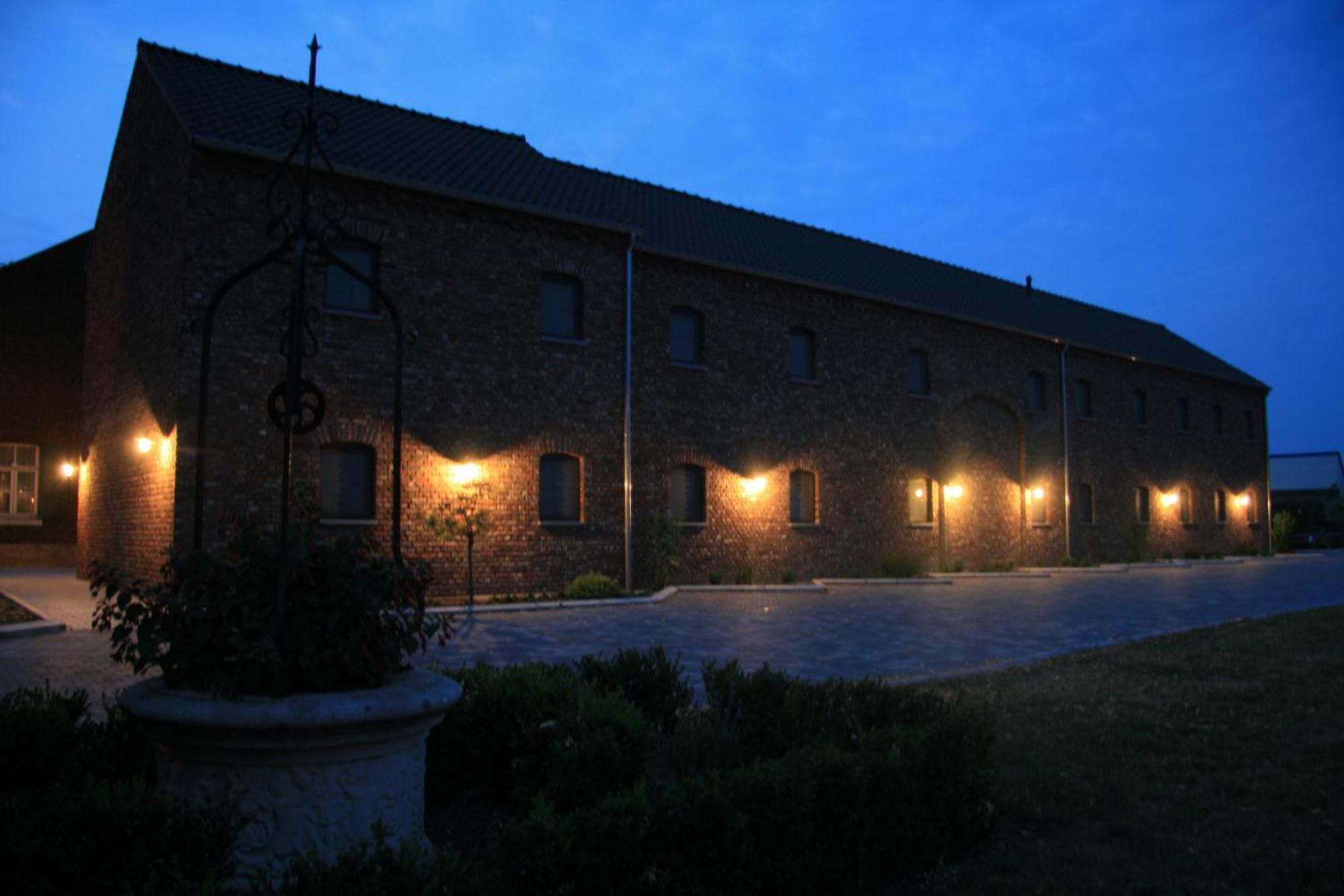 Hotel Oude Eycke Maaseik Exterior foto
