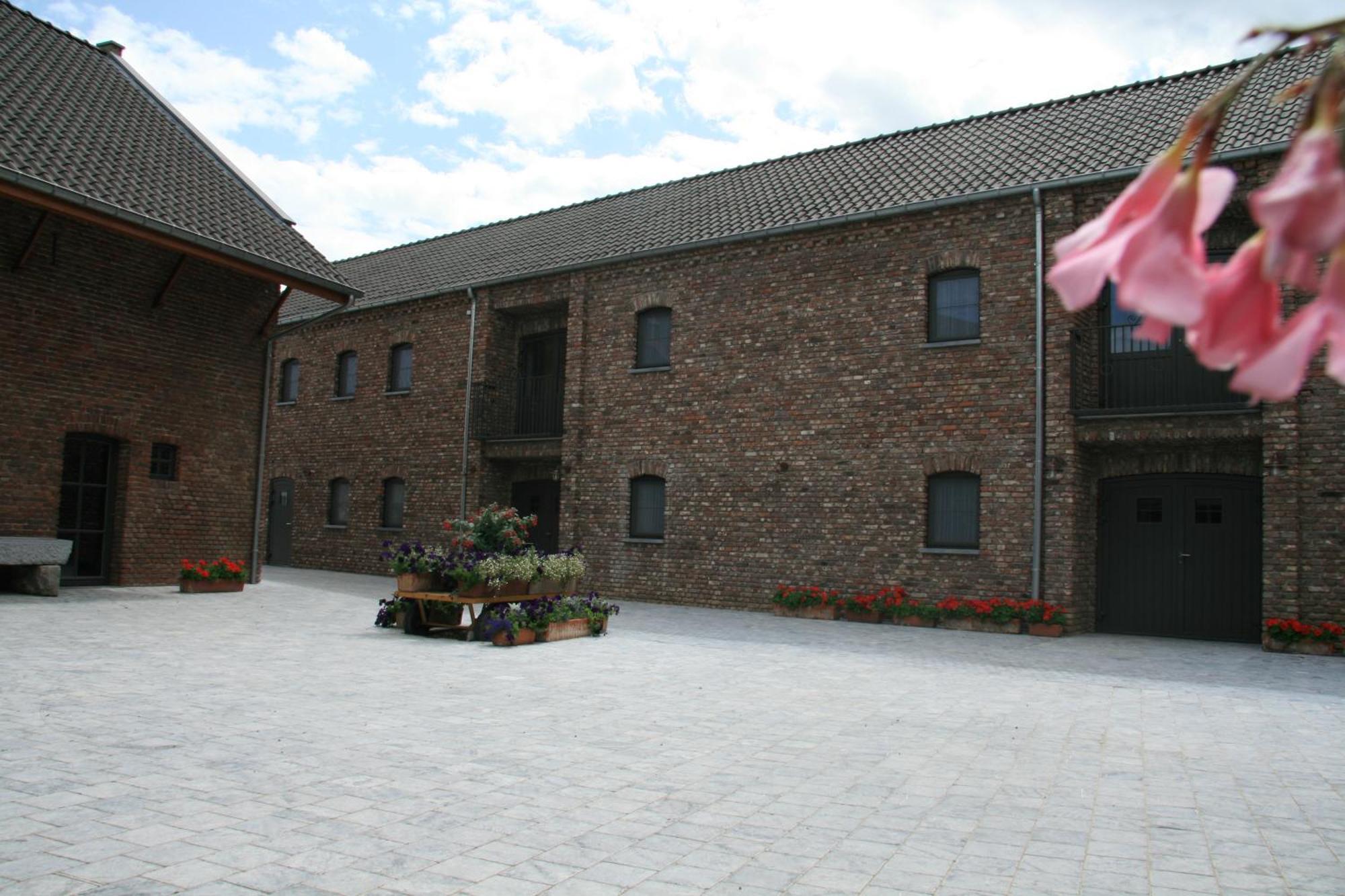 Hotel Oude Eycke Maaseik Exterior foto